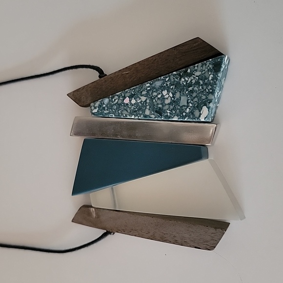 None Jewelry - Heavy Necklace From Twist